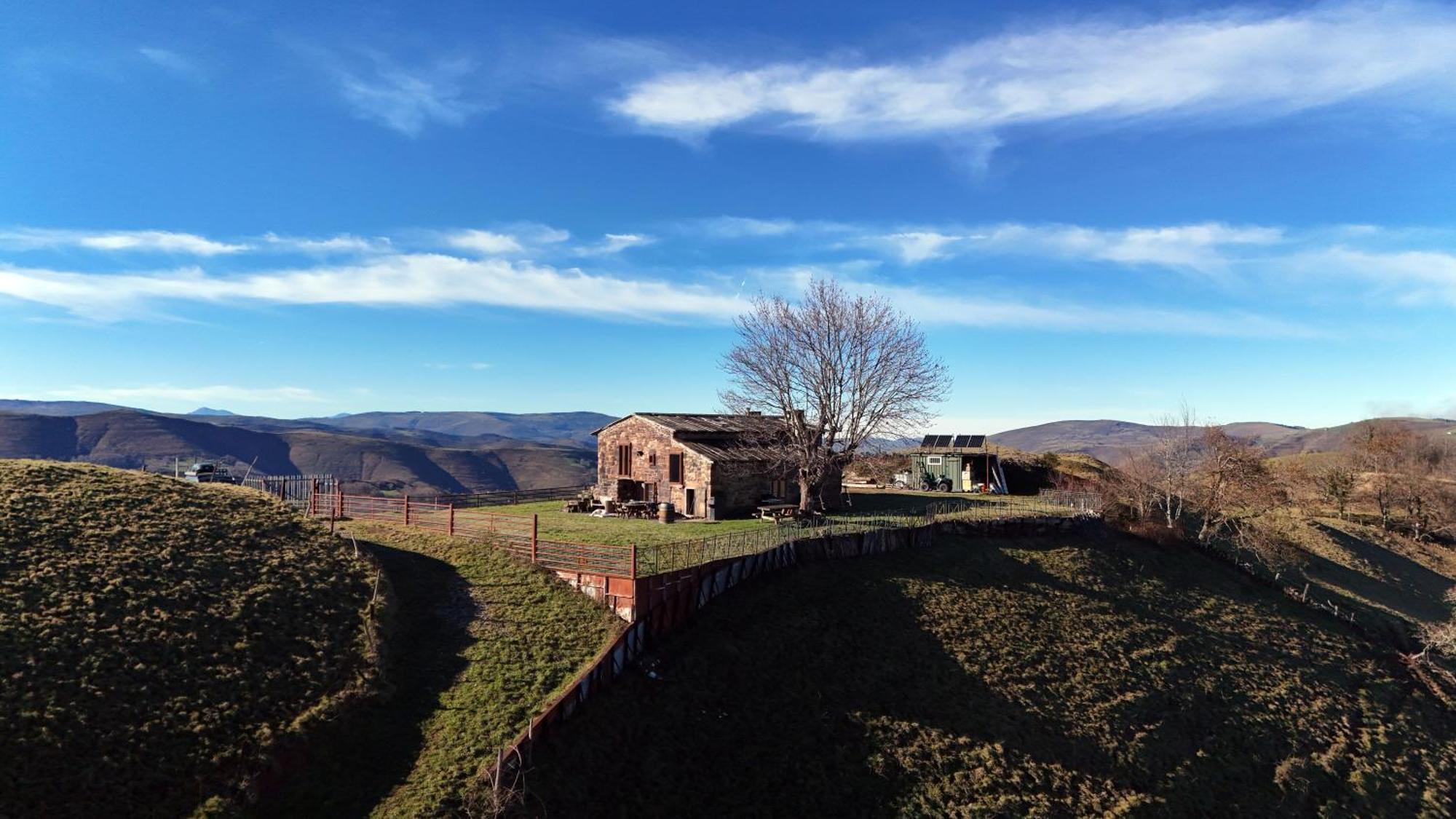 La Cabana Mirador De Los Valles Pasiegos Vega de Pas Εξωτερικό φωτογραφία